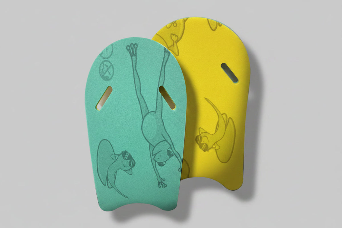 2 Giant Kickboards