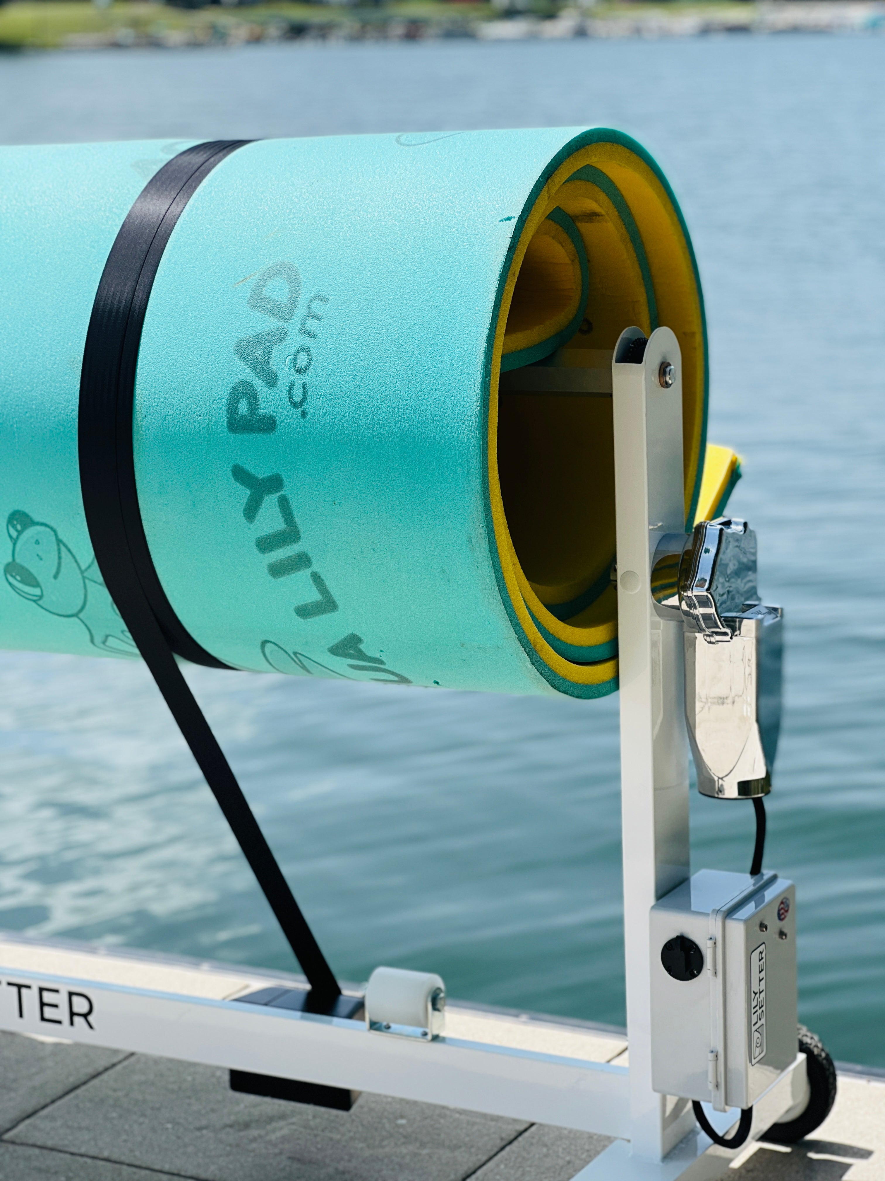 Lily Setter - Mobile Dock Setter