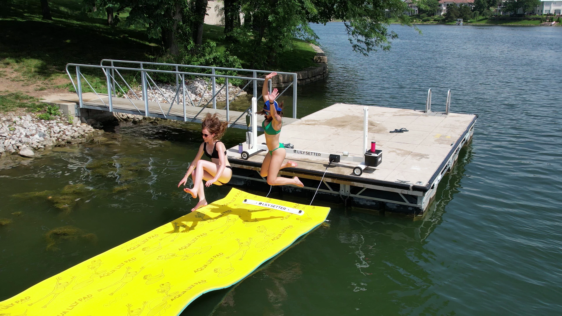 Lily Setter - Mobile Dock Setter